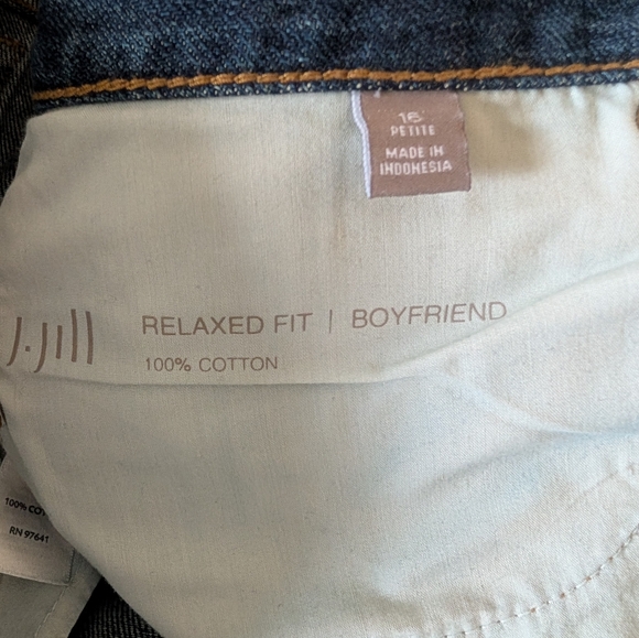 J.Jill Relaxed Fit Boyfriend Jeans - Picture 4 of 9